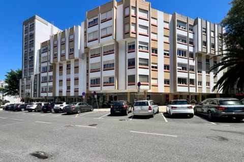 Erhvervsejendom i Alges, Lisbon, Alges - € 228.000 | Ref: A227 - foto 1