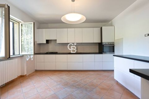 Villa a Vetralla, Viterbo, Vetralla - € 315.000 | Ref: CBI006-4-333096 - foto 7