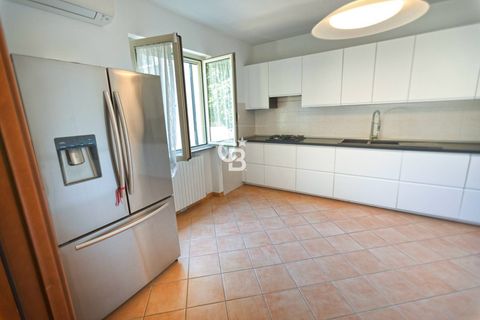 Villa a Vetralla, Viterbo, Vetralla - € 315.000 | Ref: CBI006-4-333096 - foto 8