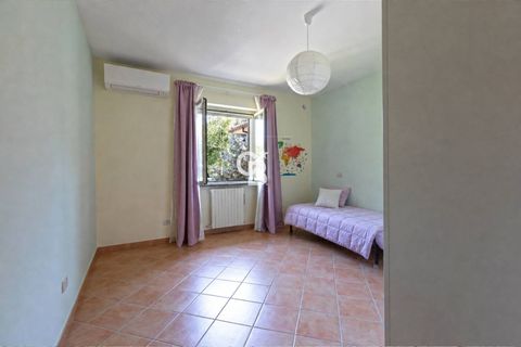 Villa a Vetralla, Viterbo, Vetralla - € 315.000 | Ref: CBI006-4-333096 - foto 19