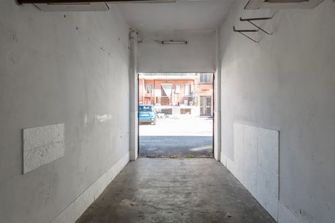 Garage i Torino, Turin, Torino - € 13.000 | Ref: 001-180 - foto 3