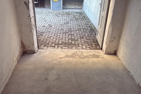 Garage i Torino, Turin, Torino - € 9.000 | Ref: 01-182 - foto 1