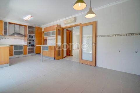 Villa i Alcochete, Setubal, Alcochete - € 595.000 | Ref: ZMPT588337 - foto 10