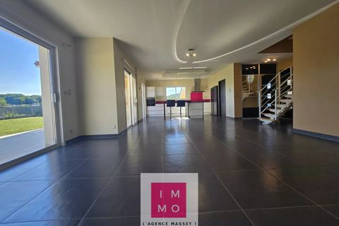 Villa a Tarbes, Hautes-Pyrenees, Tarbes - € 395.000 | Ref: 810 - foto 12