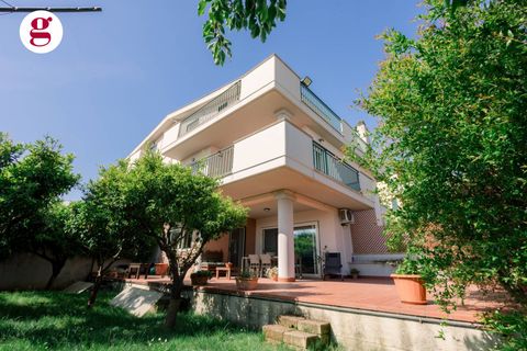 Villa i Vasto, Chieti, Vasto - € 379.000 | Ref: IM202633 - foto 1