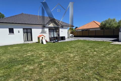 Villa a Bordes, Pyrenees-Atlantiques, Bordes - € 286.000 | Ref: 87035089 - foto 11