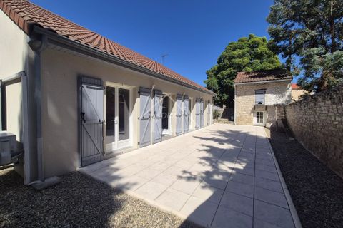 Villa a Gannat, Allier, Gannat - € 339.000 | Ref: G1220 - foto 24