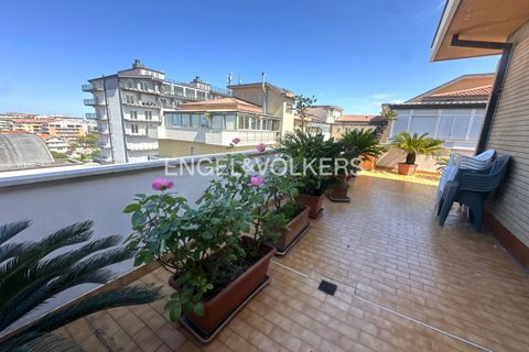 Leilighet i Pescara, Pescara, Pescara - € 600 000 | Ref: EV -  ELEGANTE ATTICO IN VENDITA A PORTANUOVA - foto 14