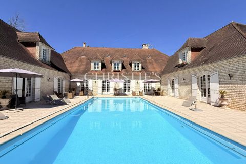 Landejendom i Thiviers, Dordogne, Thiviers - € 1.160.000 | Ref: NH1041 - foto 1