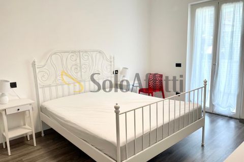 Apartament a Bari, Bari, Bari - € 750/mes | Ref: AA2402 - foto 6