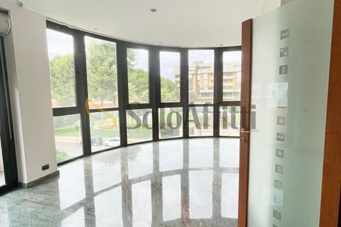 Apartament a Bari, Bari, Bari - € 830/mes | Ref: A02561 - foto 2