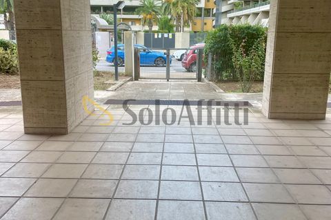 Apartament a Bari, Bari, Bari - € 830/mes | Ref: A02561 - foto 10