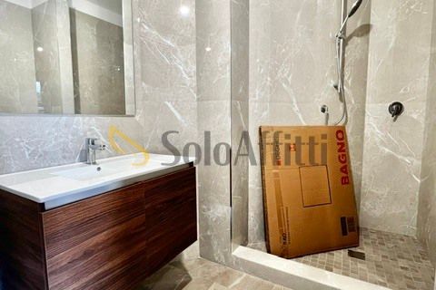 Apartament a Bari, Bari, Bari - € 1.200/mes | Ref: A02604 - foto 7