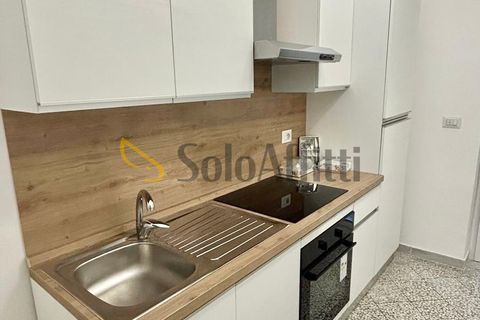 Apartament a Bari, Bari, Bari - € 1.500/mes | Ref: AA2606 - foto 3