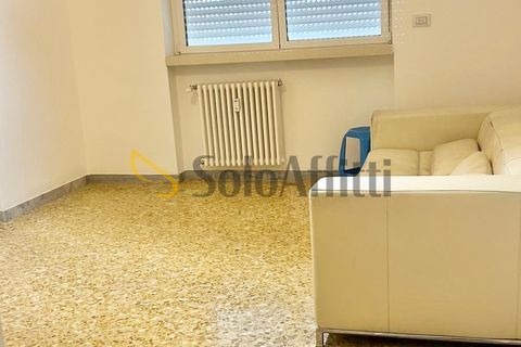 Apartament a Bari, Bari, Bari - € 1.500/mes | Ref: AA2606 - foto 9