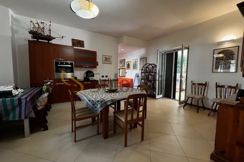 Villa a Bari, Bari, Bari - € 1.300/mes | Ref: AA2607 - foto 5