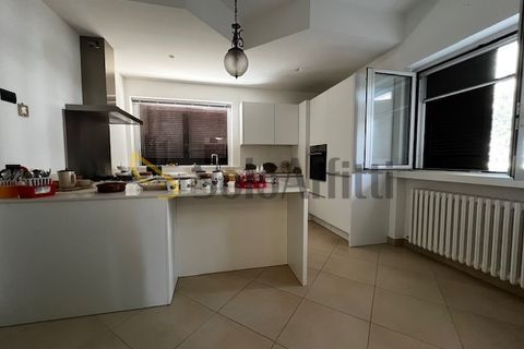Villa a Bari, Bari, Bari - € 1.300/mes | Ref: AA2607 - foto 6