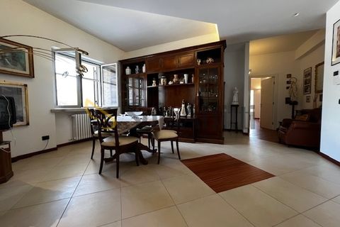 Villa a Bari, Bari, Bari - € 1.300/mes | Ref: AA2607 - foto 15