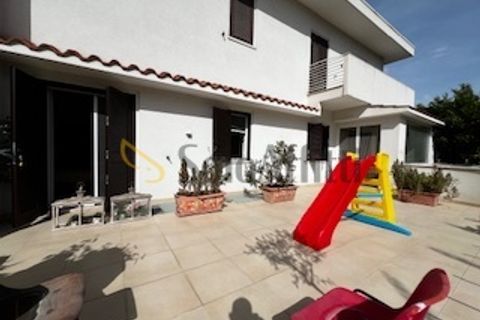 Villa a Bari, Bari, Bari - € 1.300/mes | Ref: AA2607 - foto 33