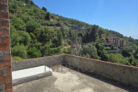 Villa a Ventimiglia, Imperia, Ventimiglia - € 199.000 | Ref: 23942 - foto 13