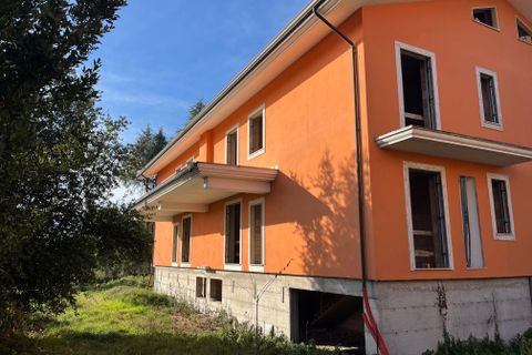 Villa a Anagni, Frosinone, Anagni - € 360.000 | Ref: 201-447 - foto 2