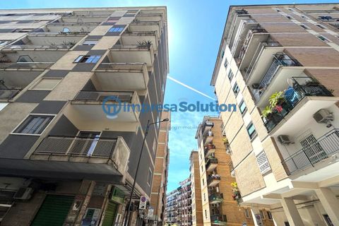 Erhvervsejendom i Naples, Naples, Naples - € 330.000 | Ref: vomero.d - foto 7