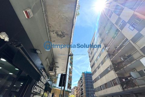 Erhvervsejendom i Naples, Naples, Naples - € 330.000 | Ref: vomero.d - foto 9