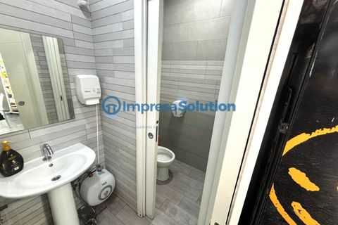 Erhvervsejendom i Naples, Naples, Naples - € 330.000 | Ref: vomero.d - foto 17