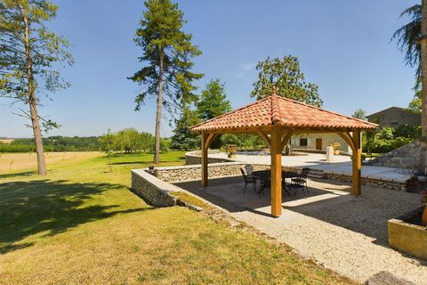 Villa i Laroque-Timbaut, Lot-et-Garonne, Laroque-Timbaut - € 823.935 | Ref: BVI75171 - foto 2