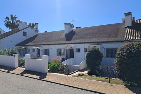 Rækkehus i Estepona, Malaga, Estepona - € 698.000 | Ref: DLR17070/14009 - foto 1