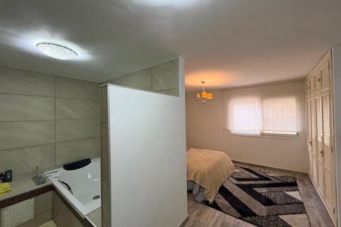 Rækkehus i Estepona, Malaga, Estepona - € 698.000 | Ref: DLR17070/14009 - foto 8