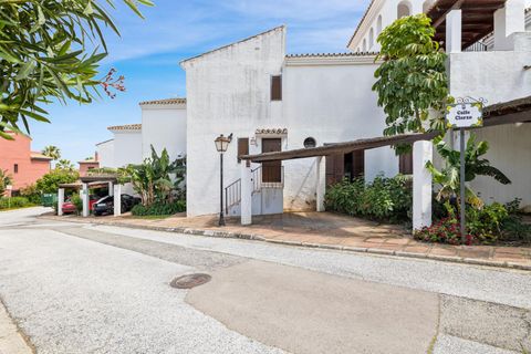 Rækkehus i Estepona, Malaga, Estepona - € 469.000 | Ref: DLR17072/14009 - foto 16