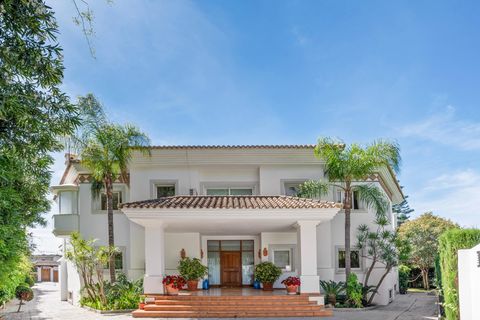Villa a Benahavis, Malaga, Benahavis - € 2.690.000 | Ref: DLR17079/14009 - foto 27