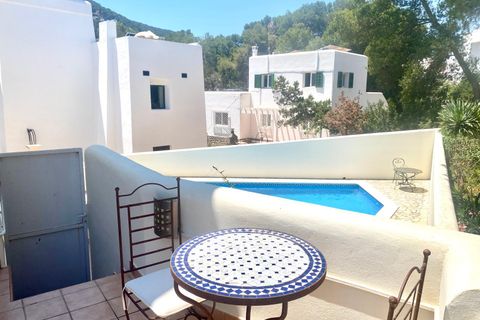 Byhus i Santa Eulalia Del Rio, Ibiza, Santa Eulalia Del Rio - € 1.290.000 | Ref: Adosado esquinero vista mar Santa Eulalia. - foto 21