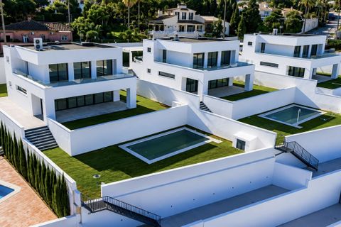 Villa i La Duquesa, Malaga, La Duquesa - € 1.165.000 | Ref: R5395828 - foto 7