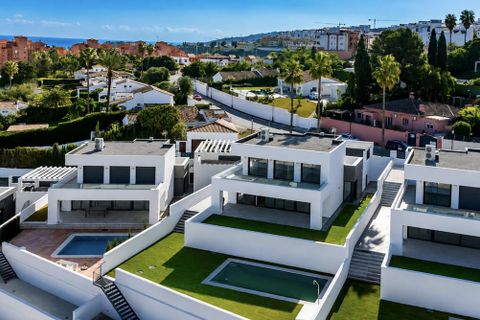 Villa i La Duquesa, Malaga, La Duquesa - € 1.165.000 | Ref: R5395828 - foto 11