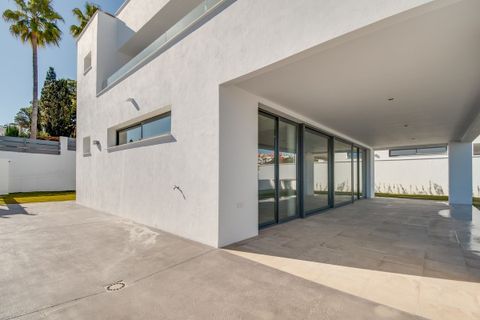 Villa i La Duquesa, Malaga, La Duquesa - € 1.165.000 | Ref: R5395828 - foto 19