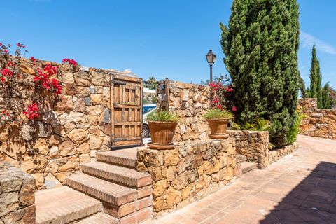 Villa i La Duquesa, Malaga, La Duquesa - € 1.499.000 | Ref: S24609 - foto 8