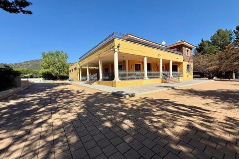 Villa a Salinas, Alicante, Salinas - € 949.000 | Ref: ELS9083 - foto 2