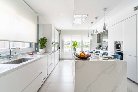 Villa a Madrid, Madrid, Madrid - € 1.799.500 | Ref: 218024 - foto 11