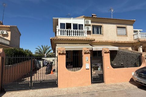 Villa i Playa Flamenca, Alicante, Playa Flamenca - € 299.999 | Ref: GED3207 - foto 16