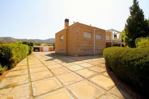 Villa a Petrer, Alicante, Petrer - € 750.000 | Ref: EXP14514/8930 - foto 3