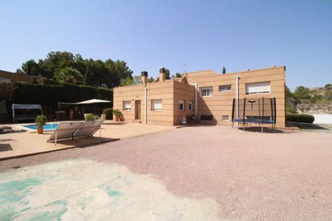 Villa a Petrer, Alicante, Petrer - € 750.000 | Ref: EXP14514/8930 - foto 4