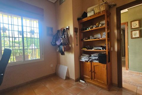 Villa en Bormujos, Sevilla, Bormujos - € 465.000 | Ref: EXP14504/8930 - photo 10