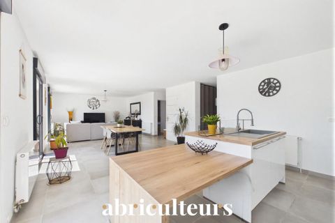 Villa a Couëron, Loire-Atlantique, Couëron - € 542.800 | Ref: BMVM270522044220 - foto 3