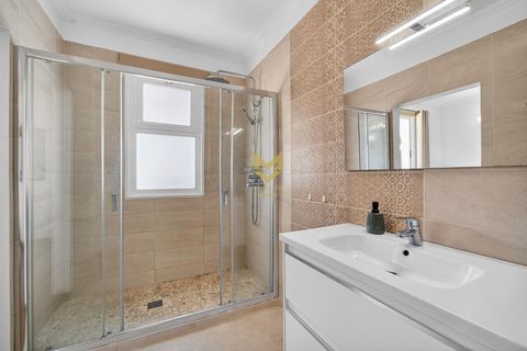 Villa a Adeje, Tenerife, Adeje - € 790.000 | Ref: P00109/13668 - foto 14