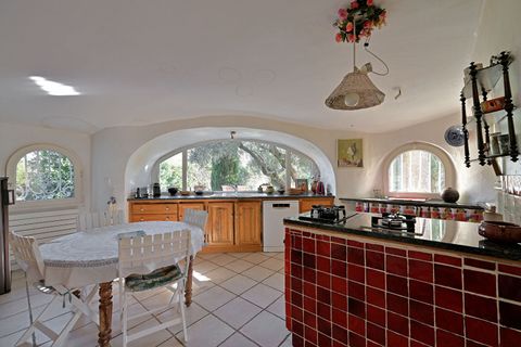 Villa i Uzes, Gard, Uzes - € 1.150.000 | Ref: HH-16185967 - foto 10