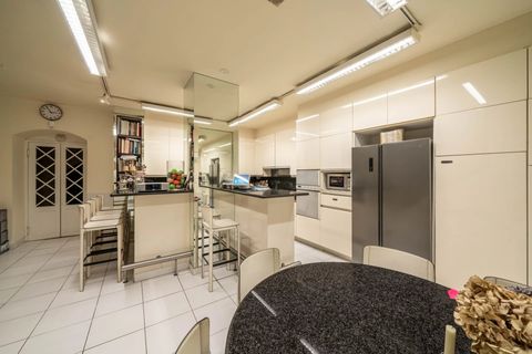 Leilighet i Paris, Paris, Paris - € 3 890 000 | Ref: HH-16011435 - foto 19
