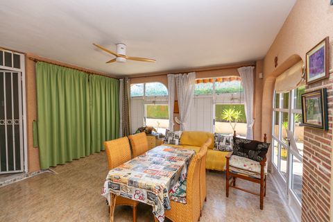 Villa i La Zenia, Alicante, La Zenia - € 560.000 | Ref: THKININ-13794-5068 - foto 14