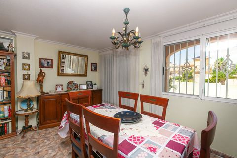 Villa i La Zenia, Alicante, La Zenia - € 560.000 | Ref: THKININ-13794-5068 - foto 21
